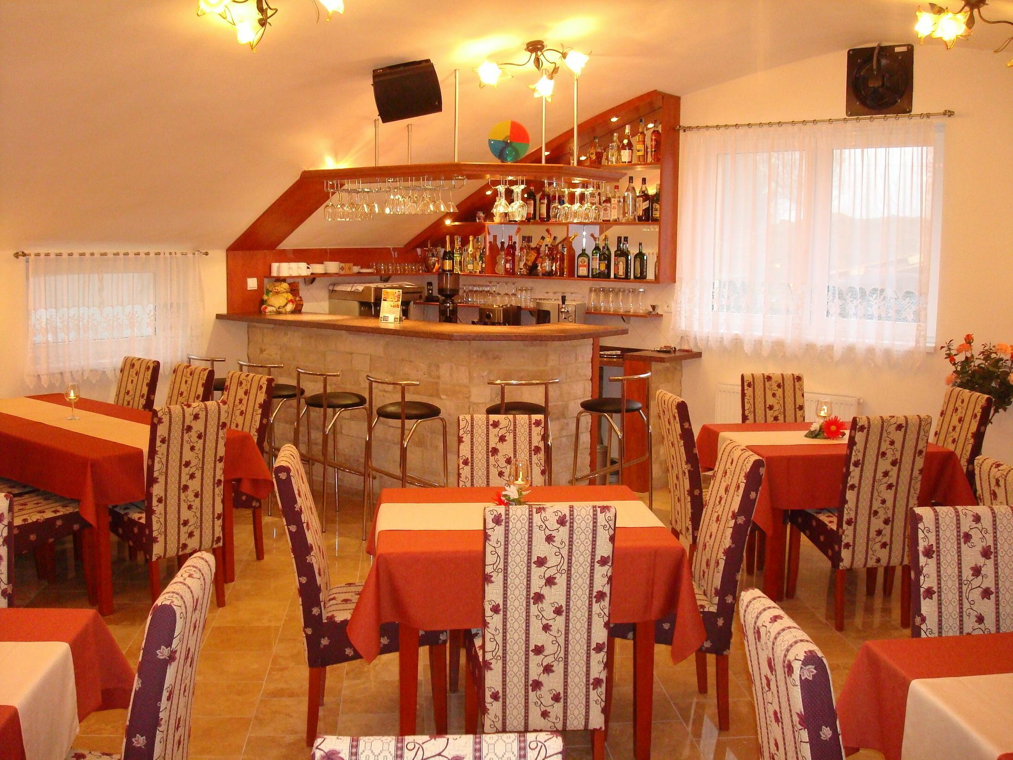 Penzion Zlaty Jelen Kosice Luaran gambar